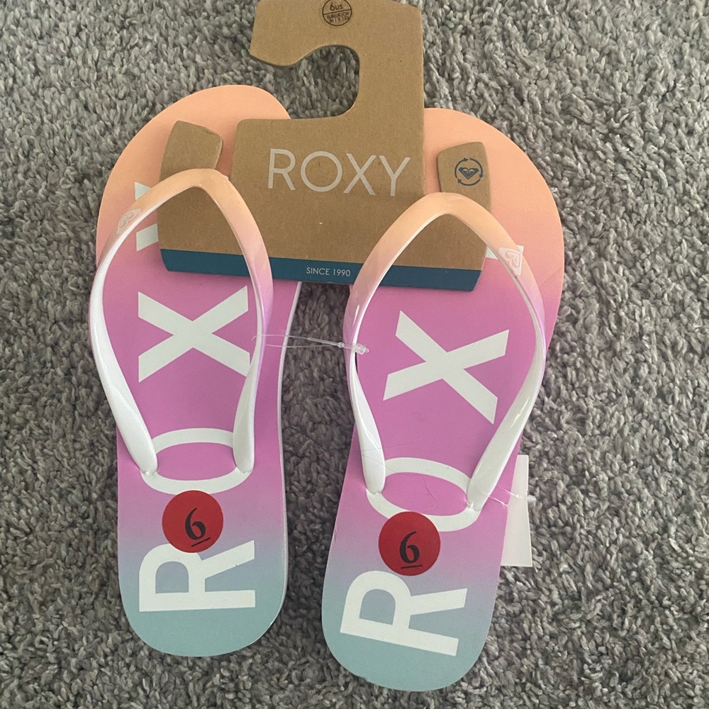 Roxy sandals